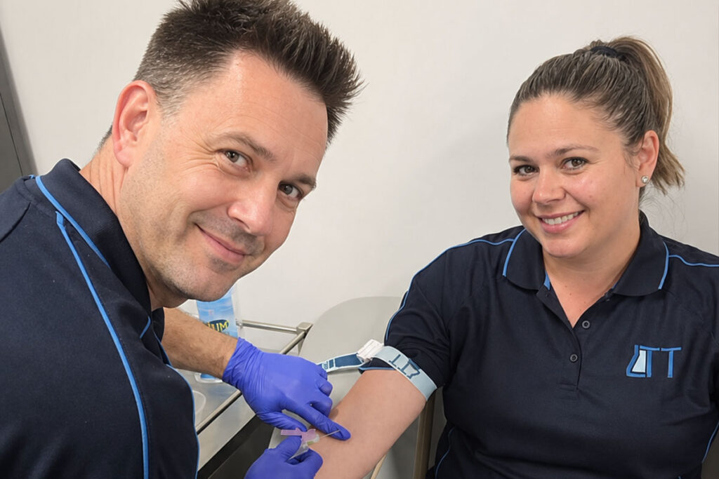 ltt-trainer-student-classroom-training-blood-collection